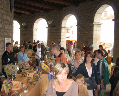 markt ambert gemeentehuis